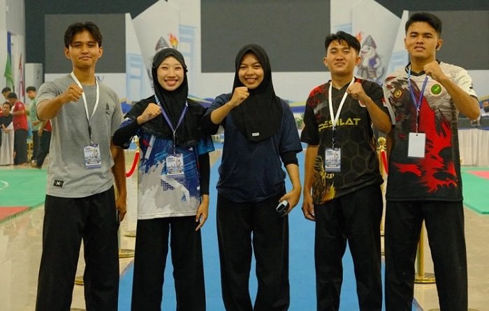 Kontingen pencak silat UIN Imam Bonjol Padang berhasil meraih prestasi dalam ajang perlombaan pencak silat pada Pekan Kreativitas Mahasiswa IV Perguruan Tinggi Keagamaan Islam Negeri se-Sumatera Tahun 2026. Foto: UIN Imam Bonjol Padang